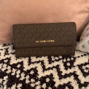 NWOT Michael Kors tri fold wallet
